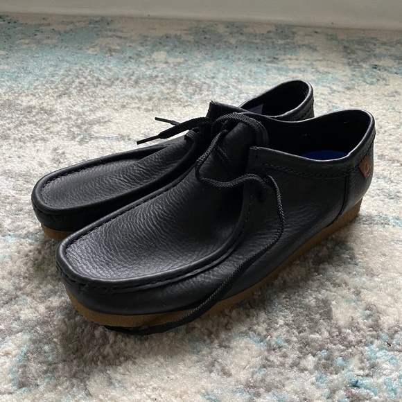 NWOT Clarks moccasin shoe - Picture 1 of 5